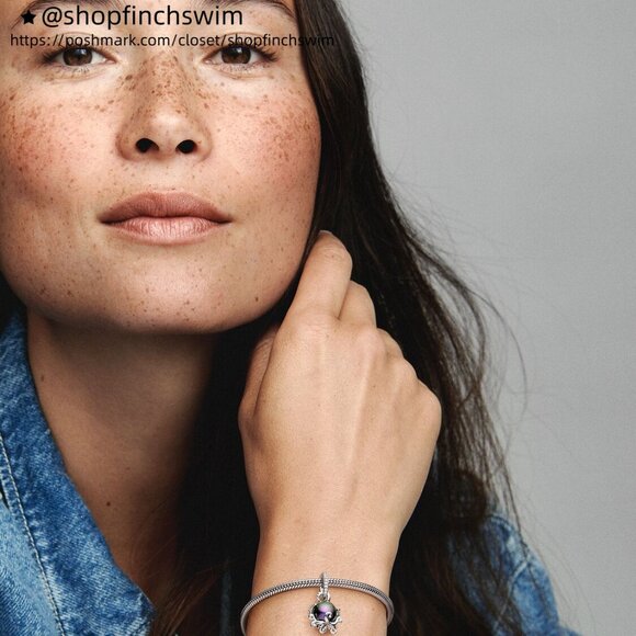 Pandora Disney The Little Mermaid Ursula Dangle Charm - Picture 4 of 5